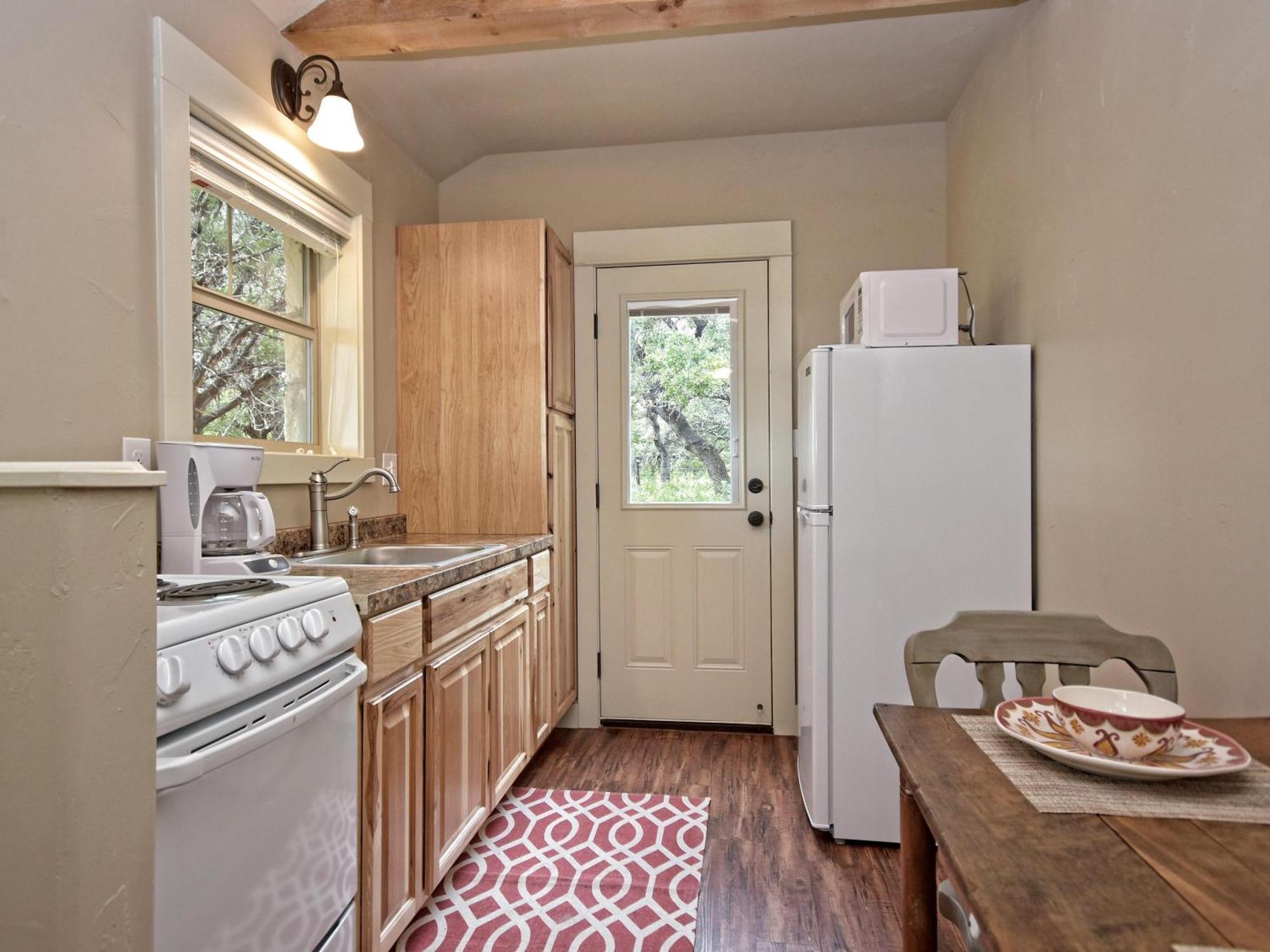 Cabins At Flite Acres - Morning Dove Wimberley Buitenkant foto